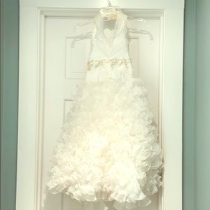 White flower girl dress